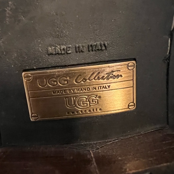 Women's Uggs Combat Boots - size 11 - Picture 7 of 7